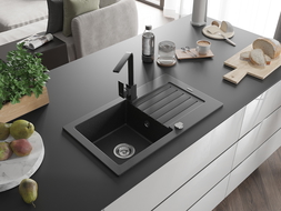 Mexen Pablo žulový drez s 1 komorou s odkvapkávačom a kuchynskou batériou Rita, čierny/strieborný metalický