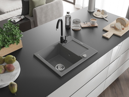 Mexen Enzo žulový drez s jednou komorou a odkvapkávacou plochou a kuchynskou batériou Telma, sivý - 6506-71-670200-70