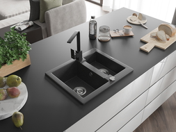 Mexen Carlos granitový kuchynský drez 1,5-komorový s kuchynskou batériou Rita, čierny bodkovaný - 6518-76-670300-70