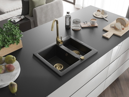 Mexen Carlos žulový kuchynský drez 1,5-komorový 582 x 475 mm, čierny, sifón zlatý - 6518581500-77-G